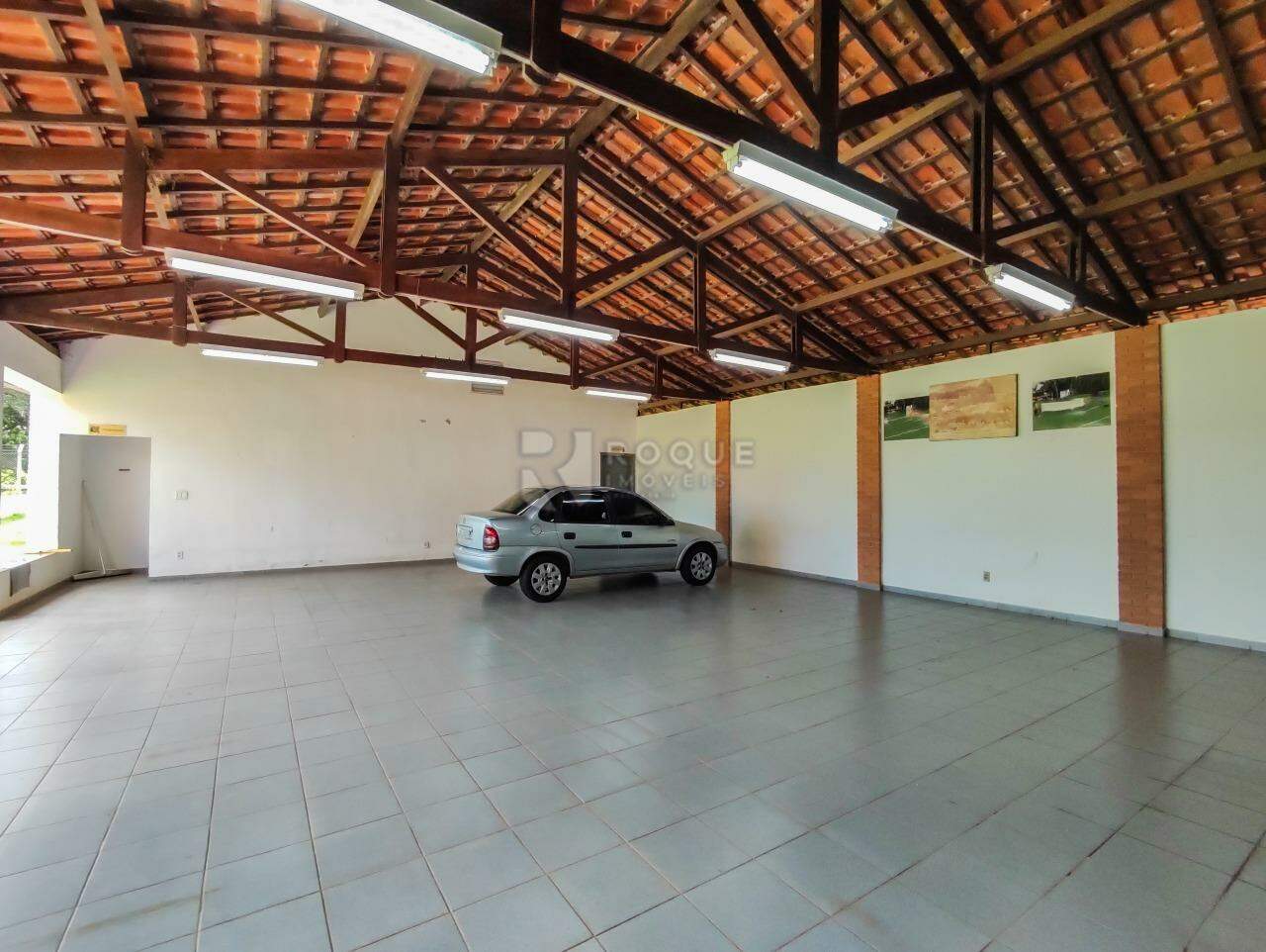 Chácara à venda no bairro Residencial Casalbuono: SALÃO