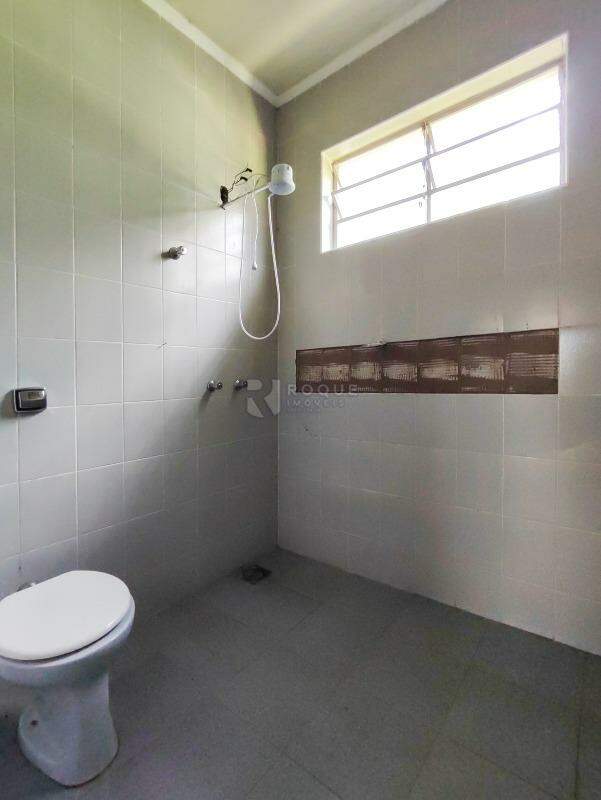 Chácara à venda no bairro Residencial Casalbuono: BANHEIRO SOCIAL