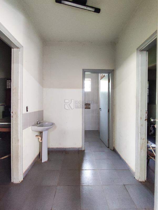 Chácara à venda no bairro Residencial Casalbuono: LAVABO