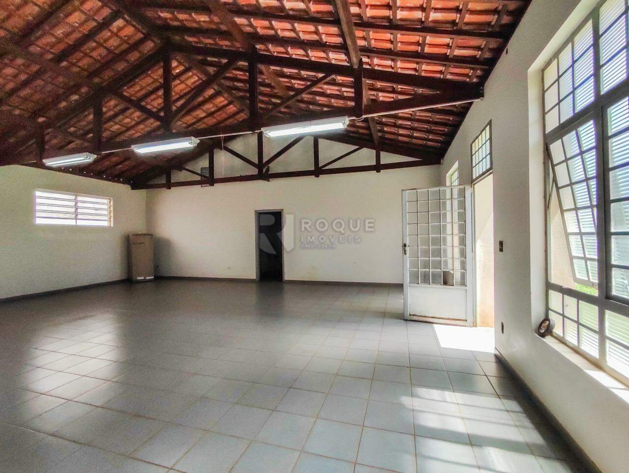 Chácara à venda no bairro Residencial Casalbuono: SALÃO