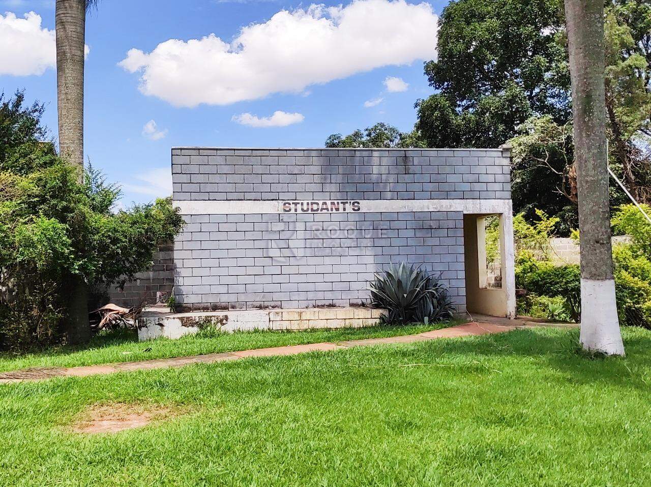 Chácara à venda no bairro Residencial Casalbuono: VESTIÁRIO