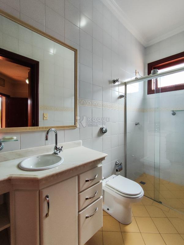 Casa em condomínio à venda no bairro Villa San Marino: WC ESCRITÓRIO