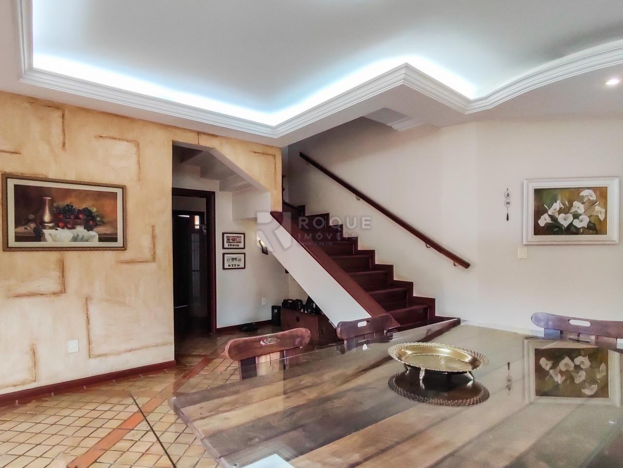 Casa em condomínio à venda no bairro Villa San Marino: SALA DE JANTAR