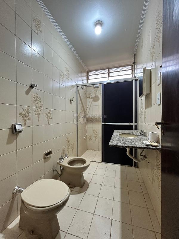 Casa Residencial para aluguel no bairro Jardim Santo André: WC social