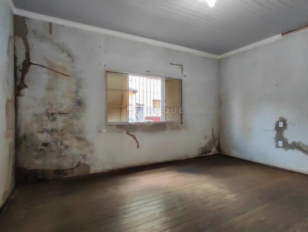 Casa Comercial à venda no bairro Centro: DORMITÓRIO 1