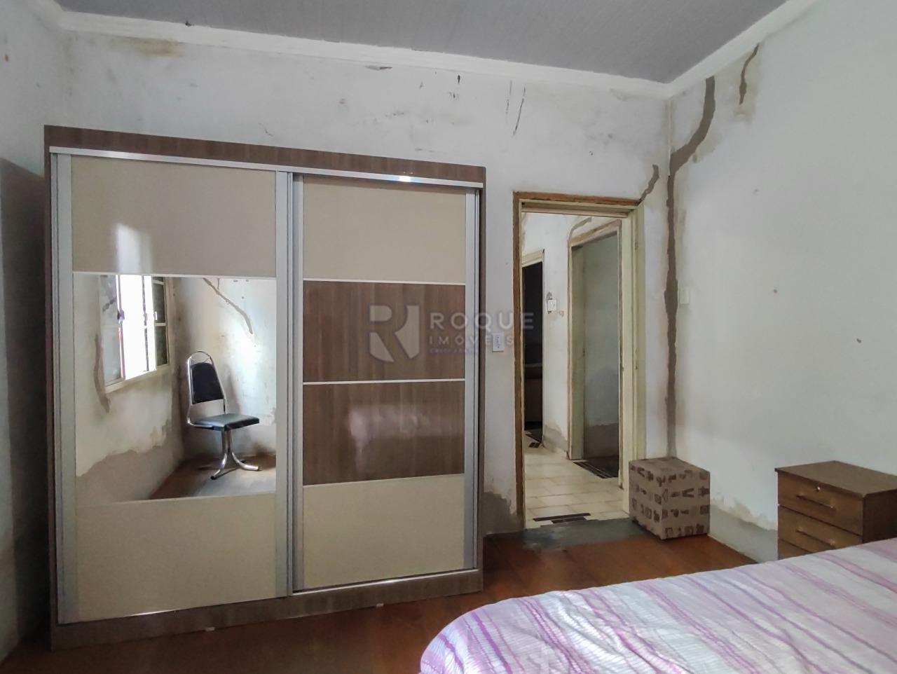 Casa Comercial à venda no bairro Centro: DORMITÓRIO 4