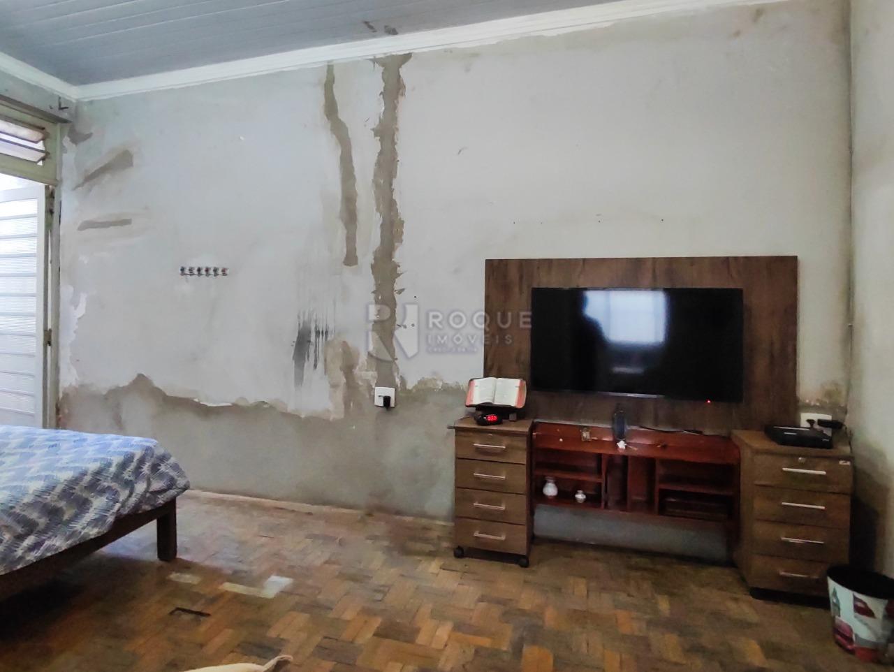 Casa Comercial à venda no bairro Centro: DORMITÓRIO 5