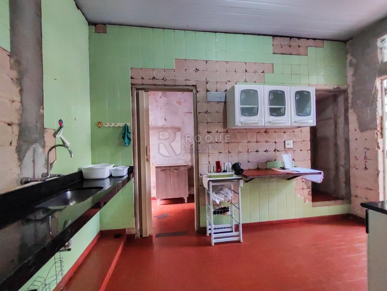Casa Comercial à venda no bairro Centro: COZINHA