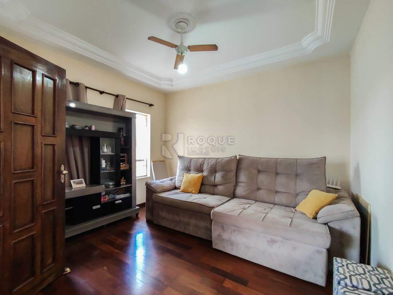 Casa Residencial à venda no bairro Jardim Caieira: SALA DE TV