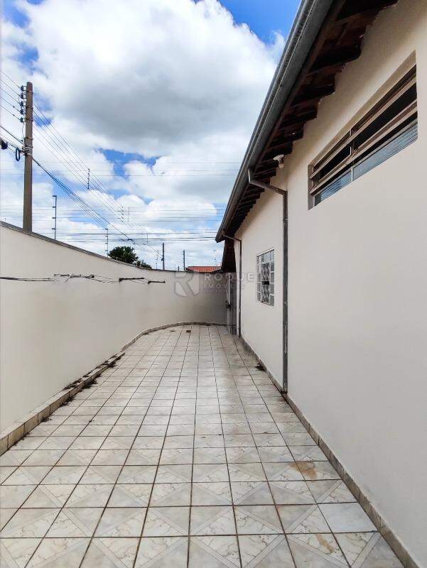 Casa Residencial à venda no bairro Jardim Caieira: ÁREA DE VARAL