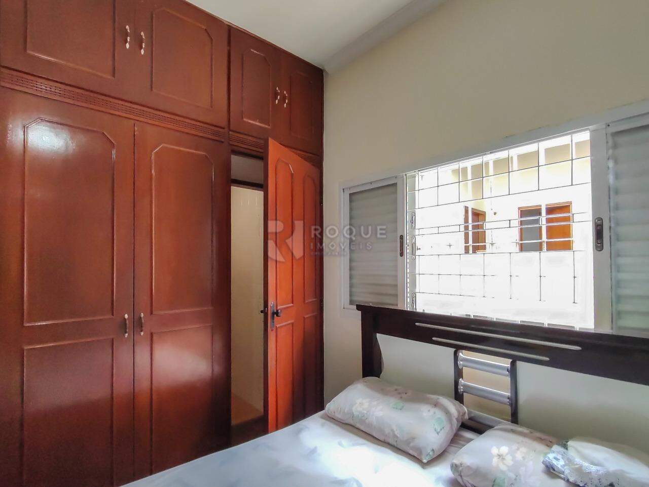 Casa Residencial à venda no bairro Jardim Caieira: SUÍTE