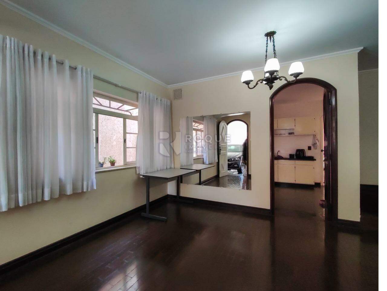 Casa Residencial à venda no bairro Vila São João: HALL DE ENTRADA