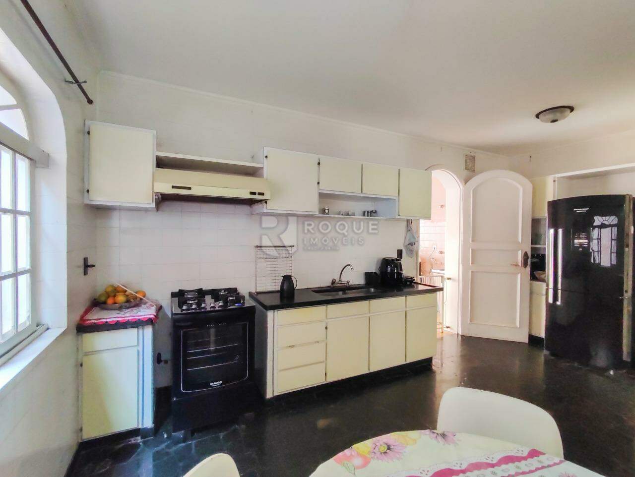 Casa Residencial à venda no bairro Vila São João: COZINHA