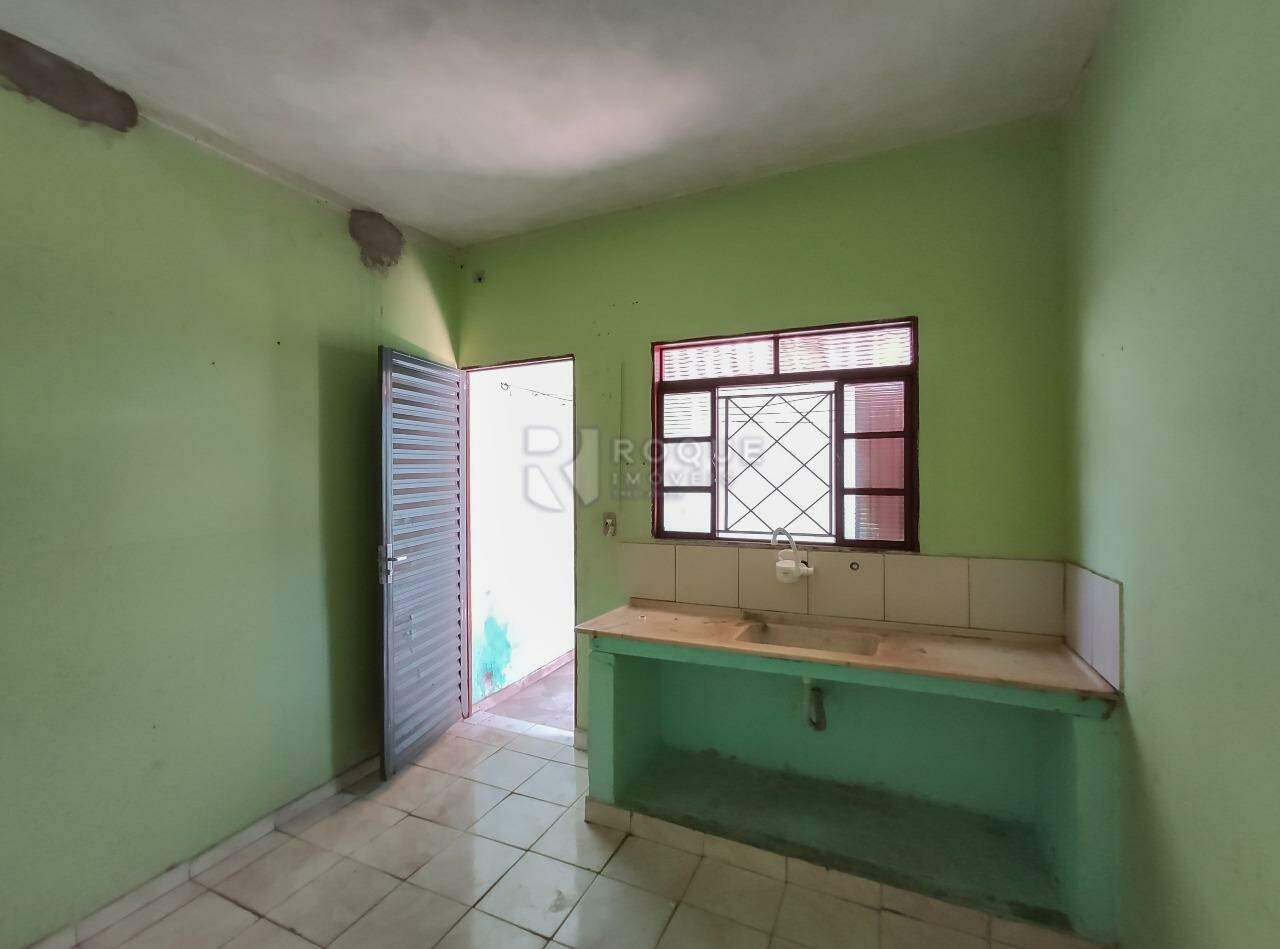 Casa Residencial para aluguel no bairro Parque Residencial Belinha Ometto: Cozinha 