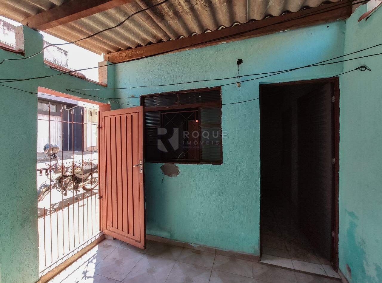 Casa Residencial para aluguel no bairro Parque Residencial Belinha Ometto: Frente 