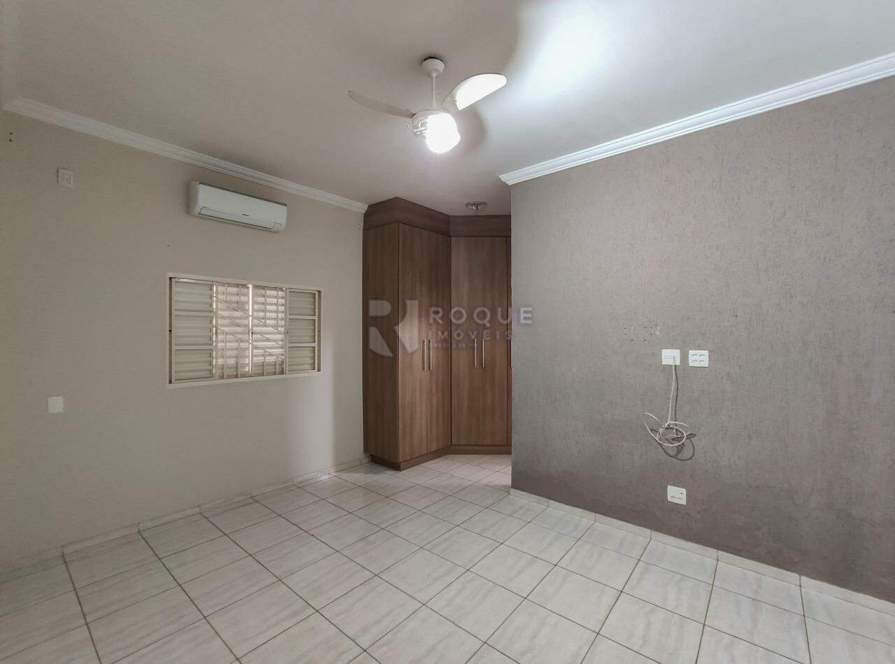 Casa Residencial para aluguel no bairro Parque Residencial Aeroporto: Dormitório 3 suíte