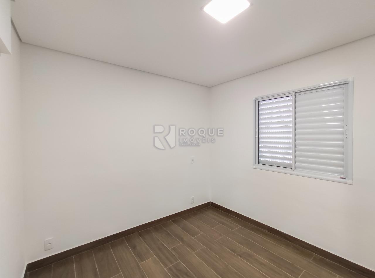 Apartamento para aluguel no bairro Jardim Santa Adélia: Dormitório 2