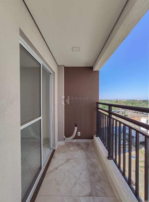 Apartamento para aluguel no bairro Jardim Santa Adélia: Sacada 