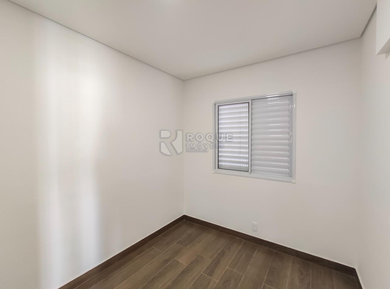 Apartamento para aluguel no bairro Jardim Santa Adélia: Dormitório 1