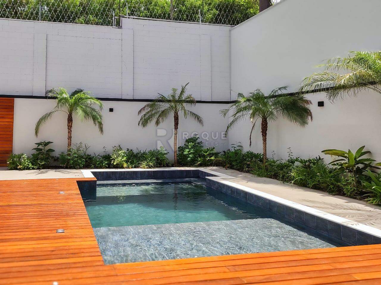 Casa em condomínio à venda no bairro Residencial Greville: PISCINA