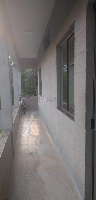 Salão para aluguel no bairro Bairro dos Loiolas: Varanda casa