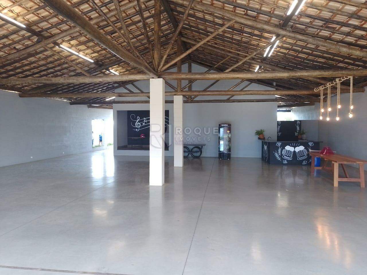 Salão para aluguel no bairro Bairro dos Loiolas: Salão