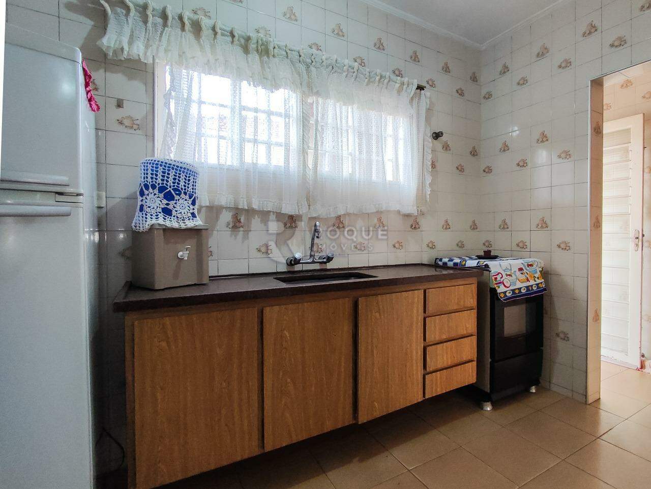 Casa Residencial à venda no bairro Vila Castelar: COZINHA