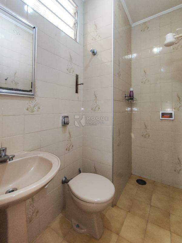 Casa Residencial à venda no bairro Vila Castelar: BANHEIRO SOCIAL