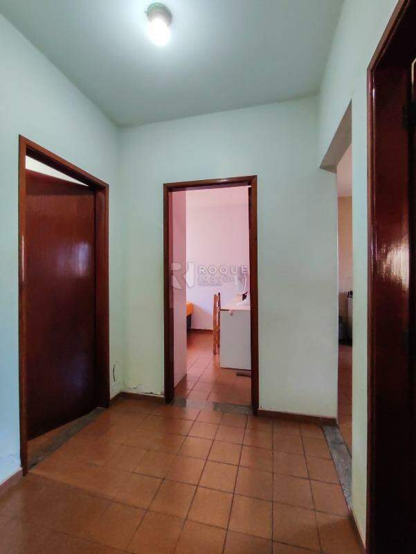 Casa Residencial à venda no bairro Vila Queiroz: CORREDOR INTERNO CASA 3