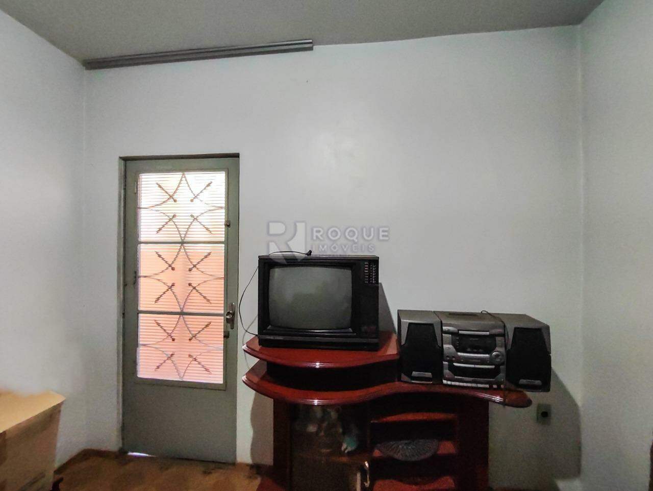 Casa Residencial à venda no bairro Vila Queiroz: SALA DE TV CASA 2