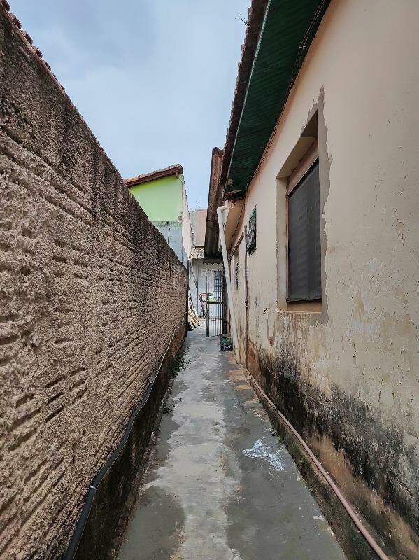 Casa Residencial à venda no bairro Jardim Piratininga: LATERAL EXTERNA