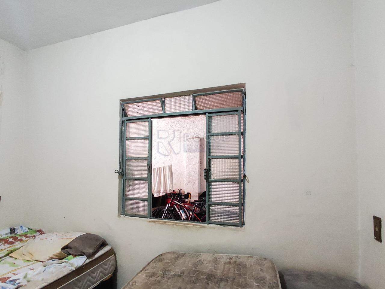 Casa Residencial à venda no bairro Jardim Piratininga: DORMITÓRIO 2