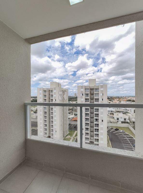 Apartamento para aluguel no bairro Vale das Esmeraldas: Sacada 