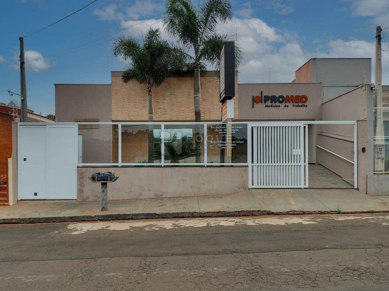 Salas/Conjuntos para aluguel no bairro Parque Doutor Dimas Cera Ometto: Fachada 