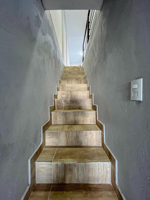 Casa Residencial para aluguel no bairro Jardim Planalto: Acesso subsolo 