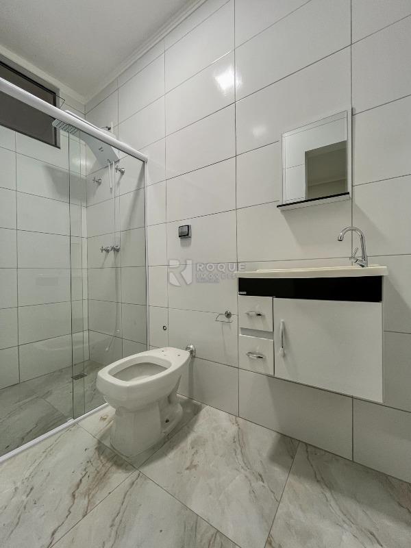 Casa Residencial para aluguel no bairro Jardim Planalto: WC suíte 