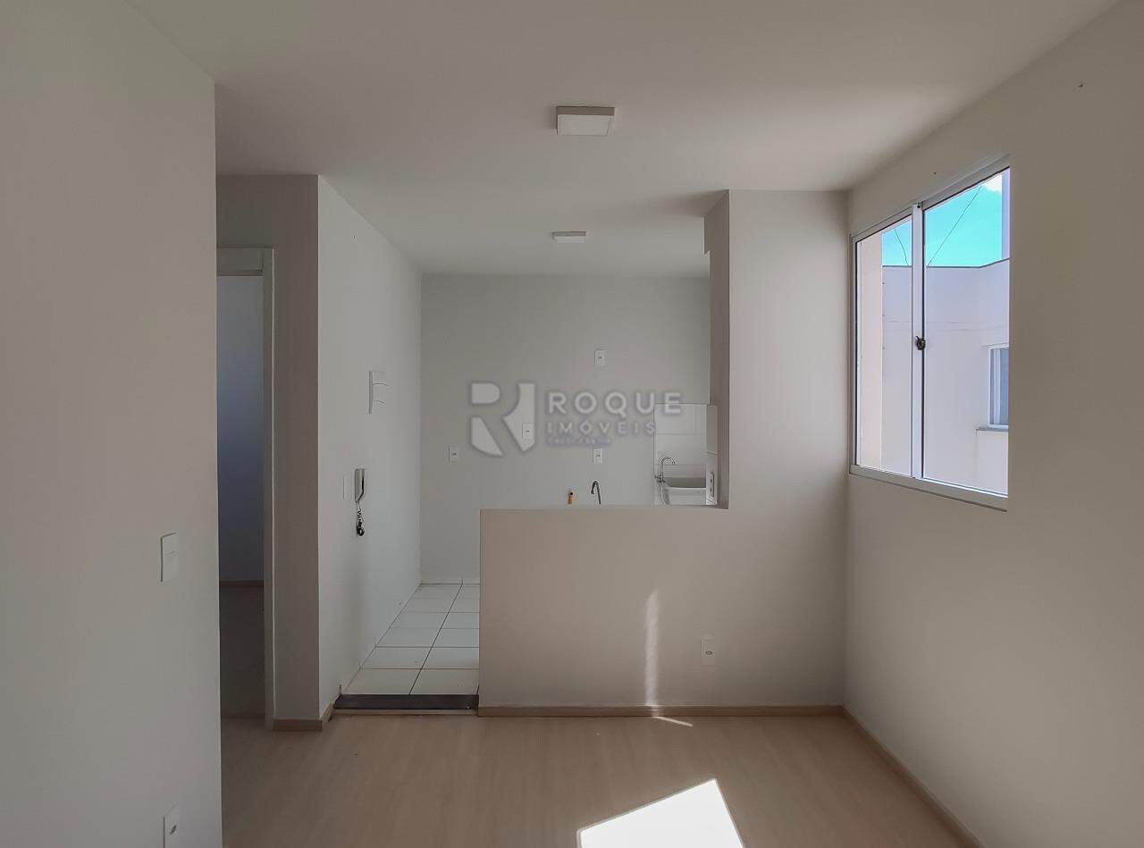Apartamento para aluguel no bairro Jardim Colina Verde: Sala 