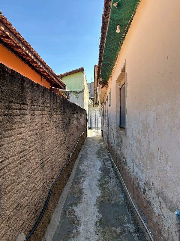 Casa Residencial para aluguel no bairro Jardim Piratininga: Corredor de acesso 