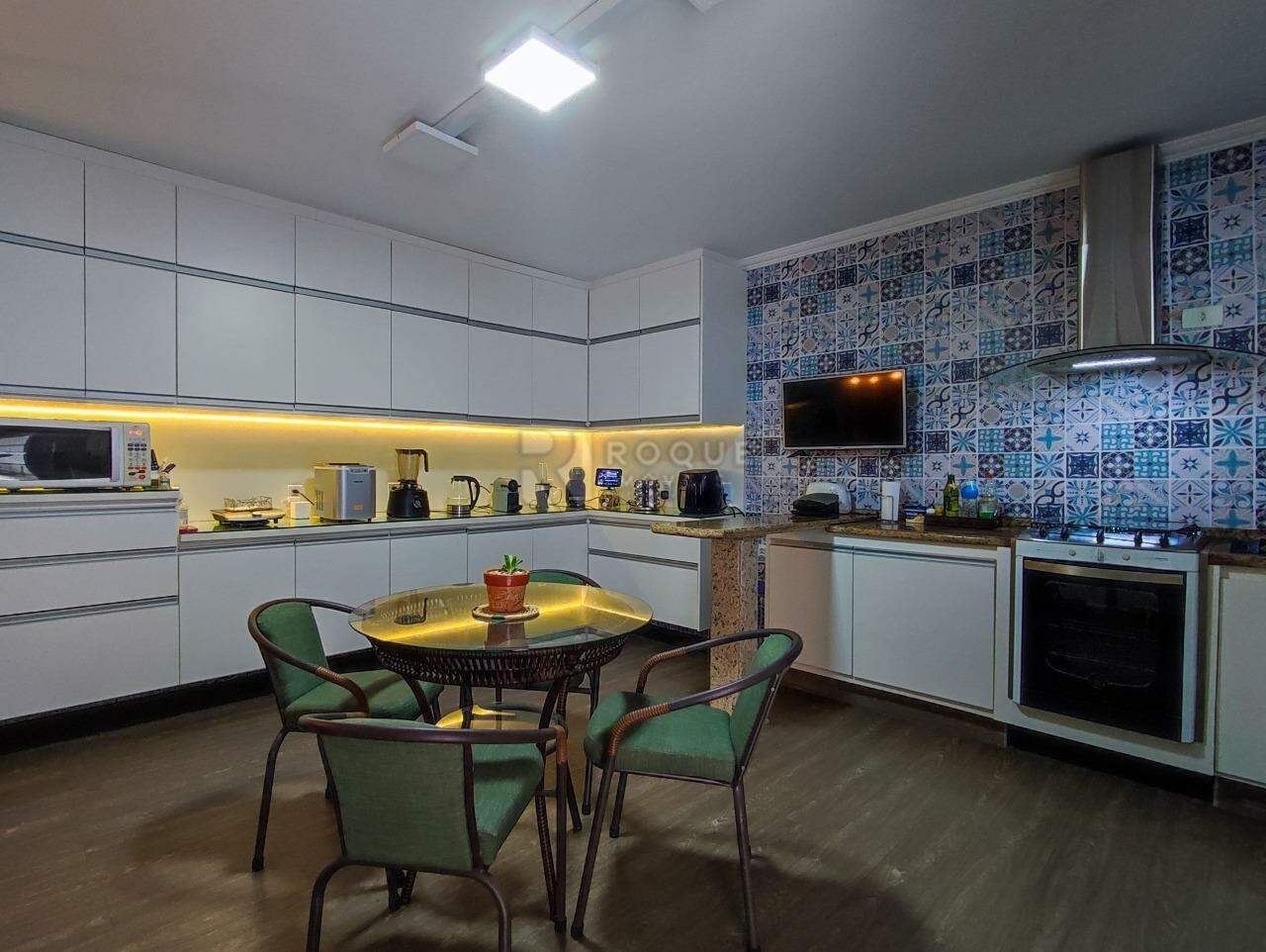 Casa Residencial à venda no bairro Residencial Fenix: COZINHA