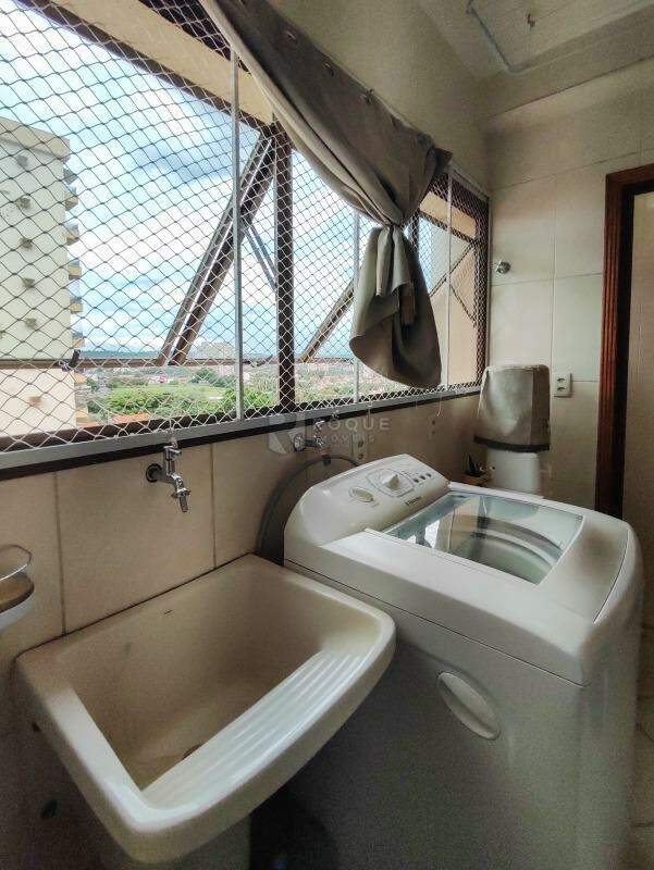 Apartamento à venda no bairro Jardim Piratininga: LAVANDERIA