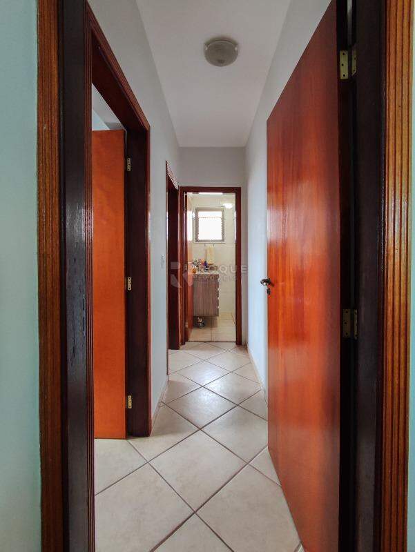 Apartamento à venda no bairro Jardim Piratininga: CORREDOR INTERNO