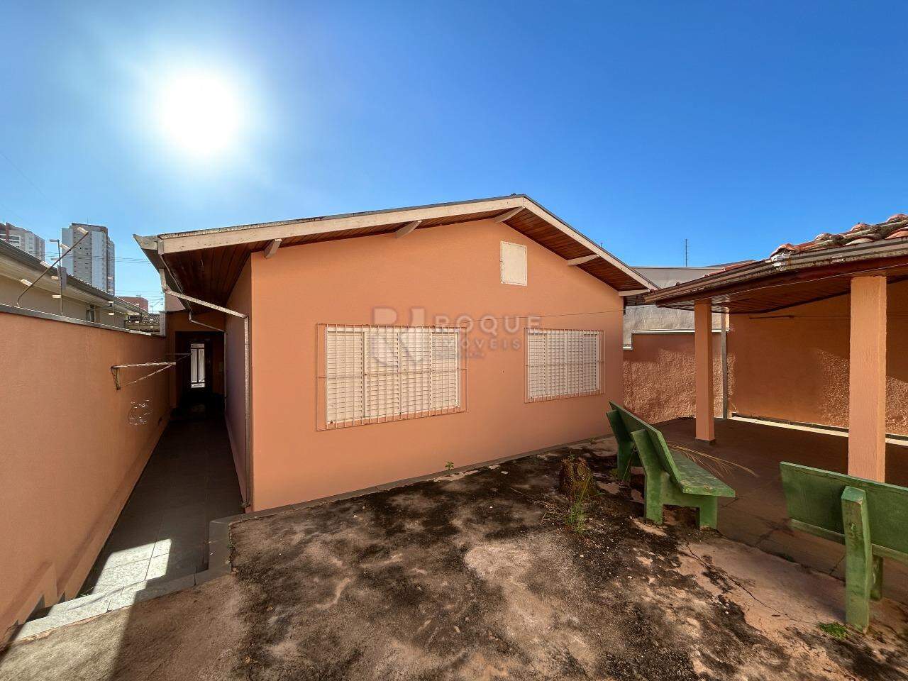 Casa Residencial para aluguel no bairro Jardim Santo André: Fundo 