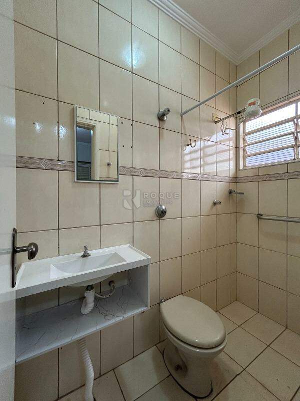 Casa Residencial para aluguel no bairro Jardim Santo André: WC suíte 