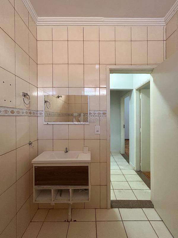 Casa Residencial para aluguel no bairro Jardim Santo André: WC social 