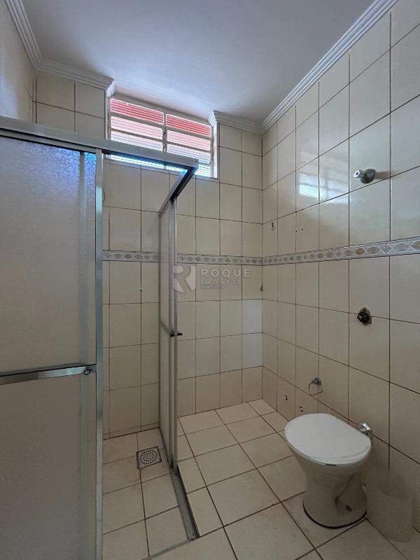 Casa Residencial para aluguel no bairro Jardim Santo André: WC social 