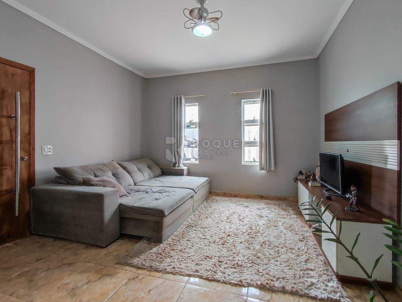 Casa Residencial à venda no bairro Parque Pompeo: SALA DE TV