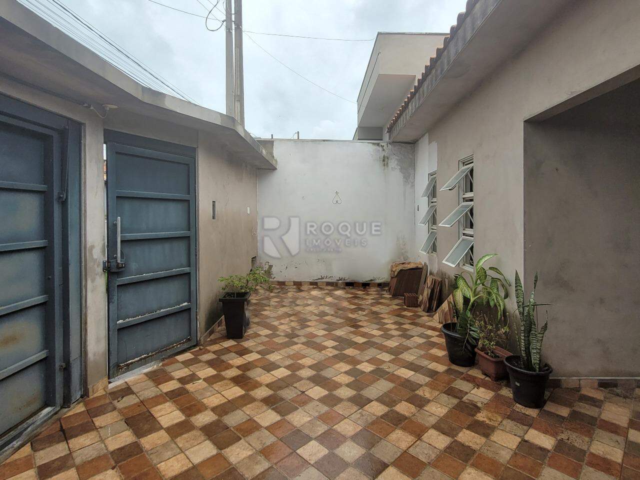 Casa Residencial à venda no bairro Parque Pompeo: PORTÃO ELETRÔNICO