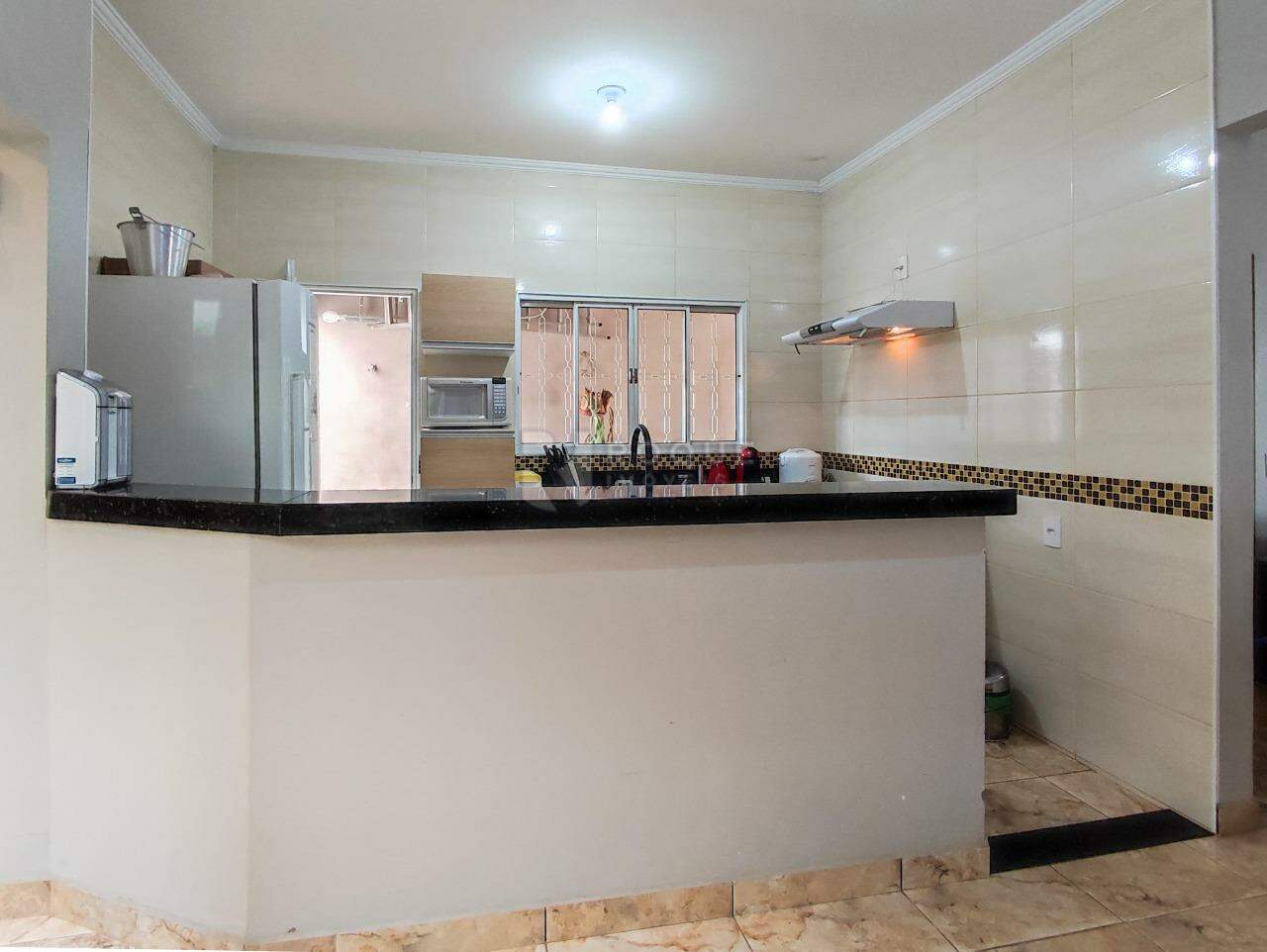 Casa Residencial à venda no bairro Parque Pompeo: COZINHA