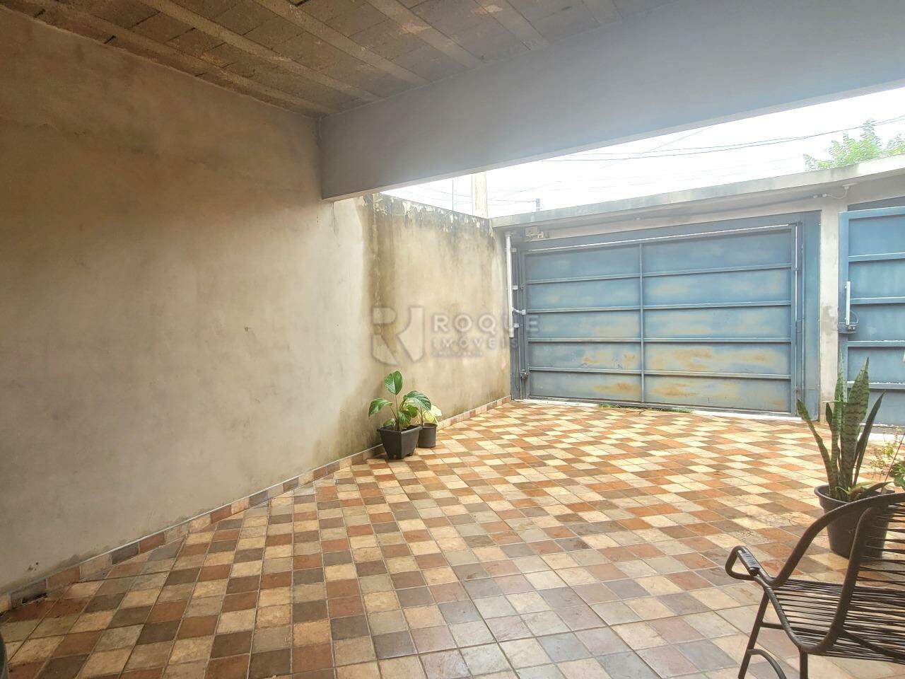 Casa Residencial à venda no bairro Parque Pompeo: GARAGEM