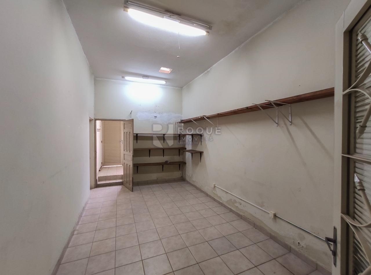Casa Residencial para aluguel no bairro Centro: Despensa